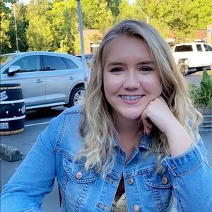 Meet your Posher, Taylor